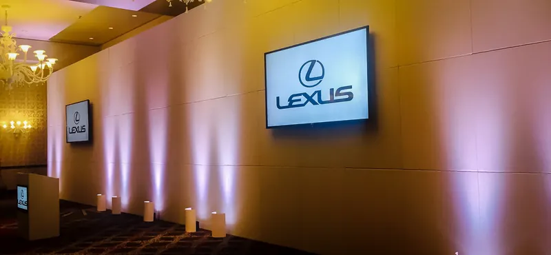 scenic elements Lexus